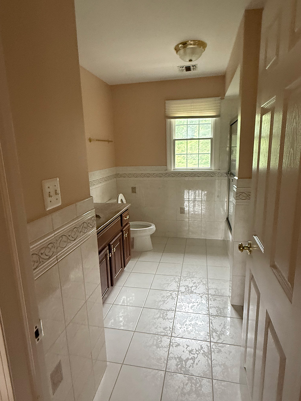 Modern Bathroom Remodel Tiled Shower and Vanity